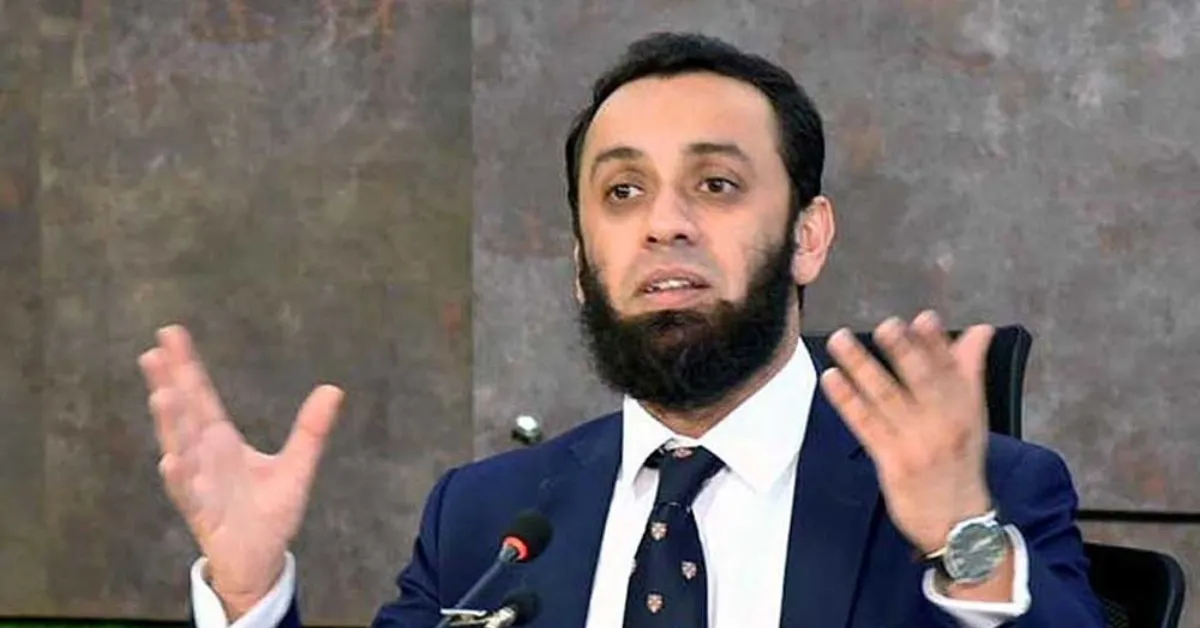 Atta Tarar Emphasizes Modernizing Religious Education