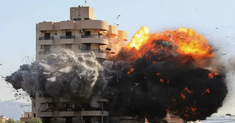 Israeli Strike on Gaza Hospital Camp Kills 10, Including Journalists 1 Israeli strike on Gaza hospital