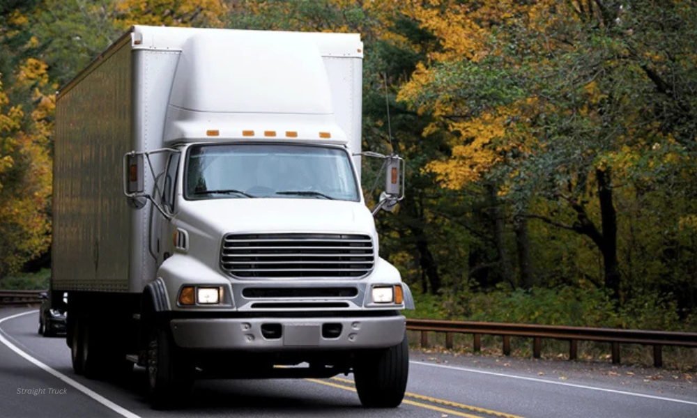 Straight Truck: The Ultimate Guide for Beginners, Buyers & Business Owners 1 Straight Truck
